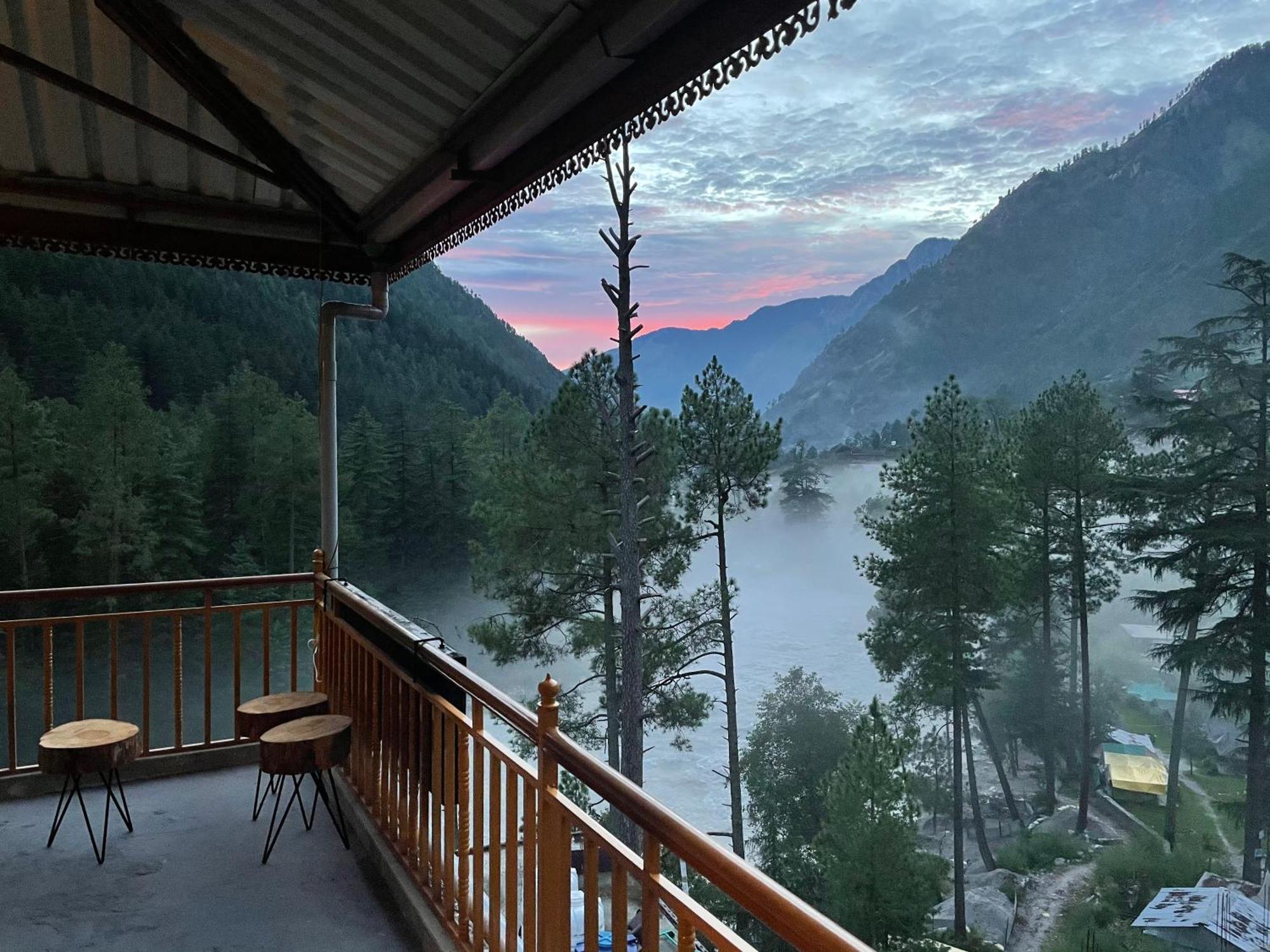 Highland Spirit 2 Hotel Kasol Eksteriør billede